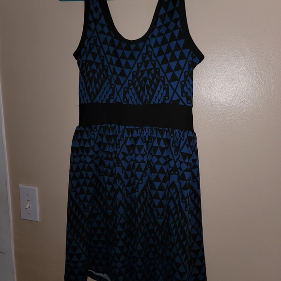 Bebop ruched A Line color block dress - Picture 5 of 5